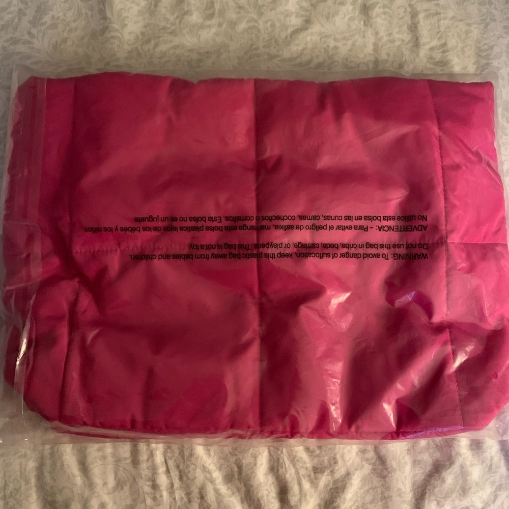 Ulta Beauty Puffer Tote - Picture 2 of 2